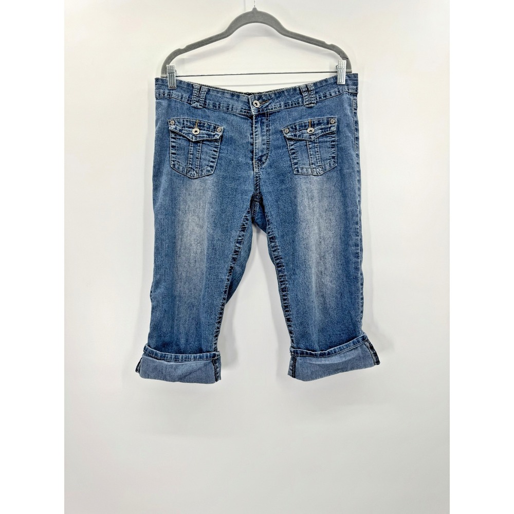 VTG Y2K Angel Dreams Low Rise Cropped Cuffed Capri Stretchy Denim Jeans Short 15